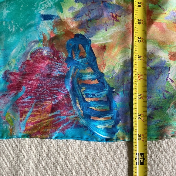 100% silk scarf - Picture 4 of 5